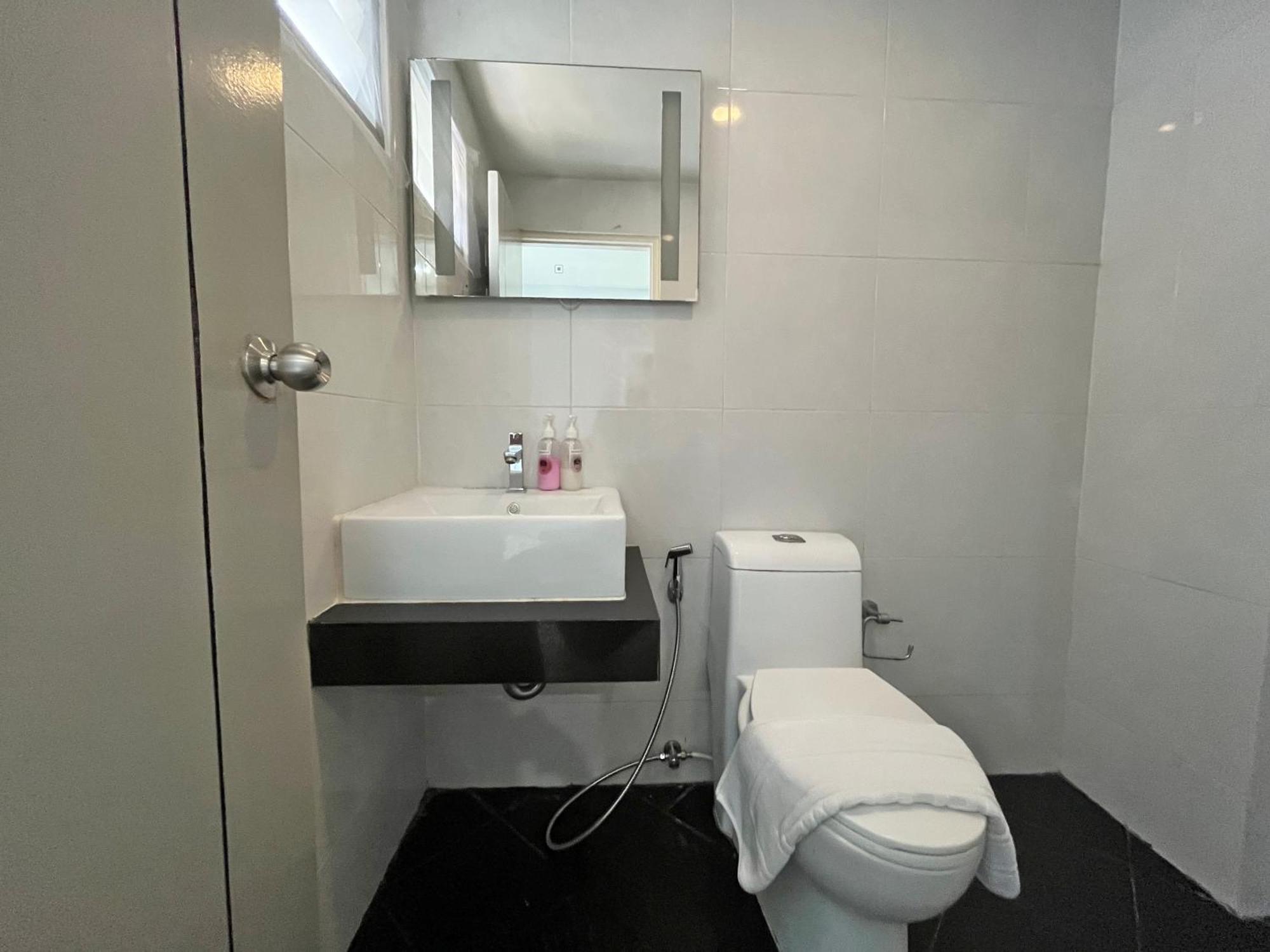 Roomquest Bangkok Don Mueang Airport Habitación foto